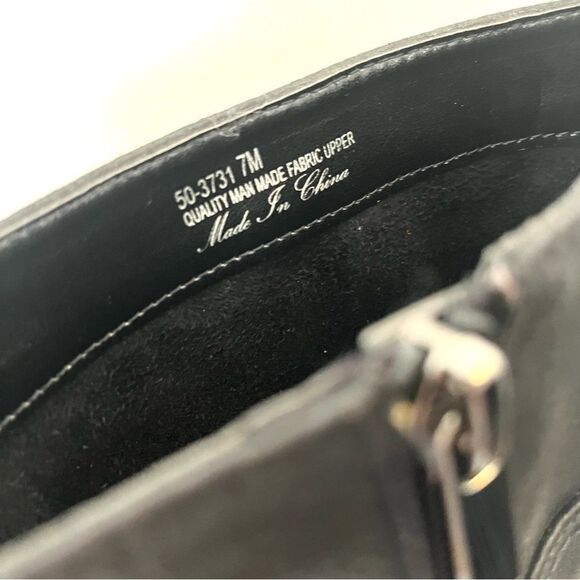 Bella Vita Rebecca Knee High Black Boots With Stretch Size 7 NWOB - Picture 4 of 11